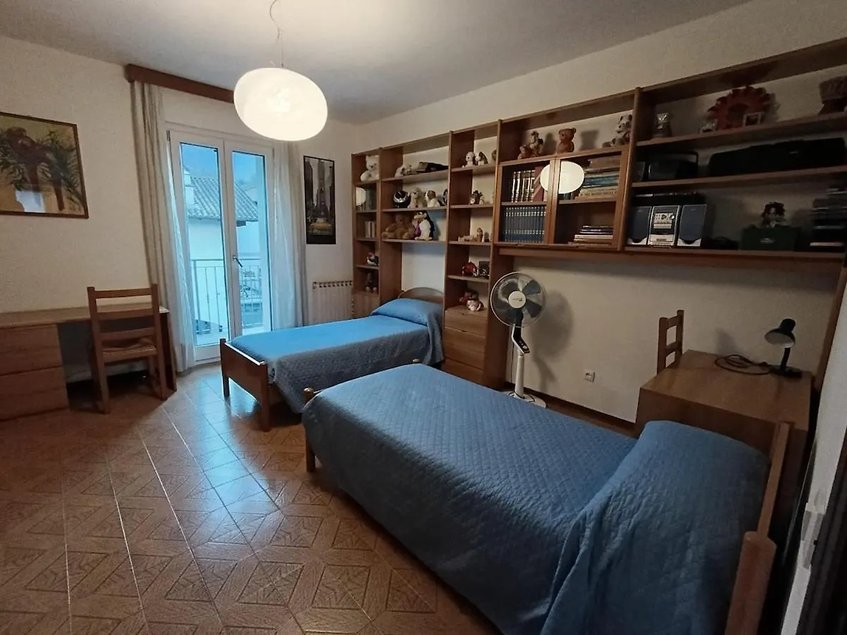Gigi'S House Daire Colico